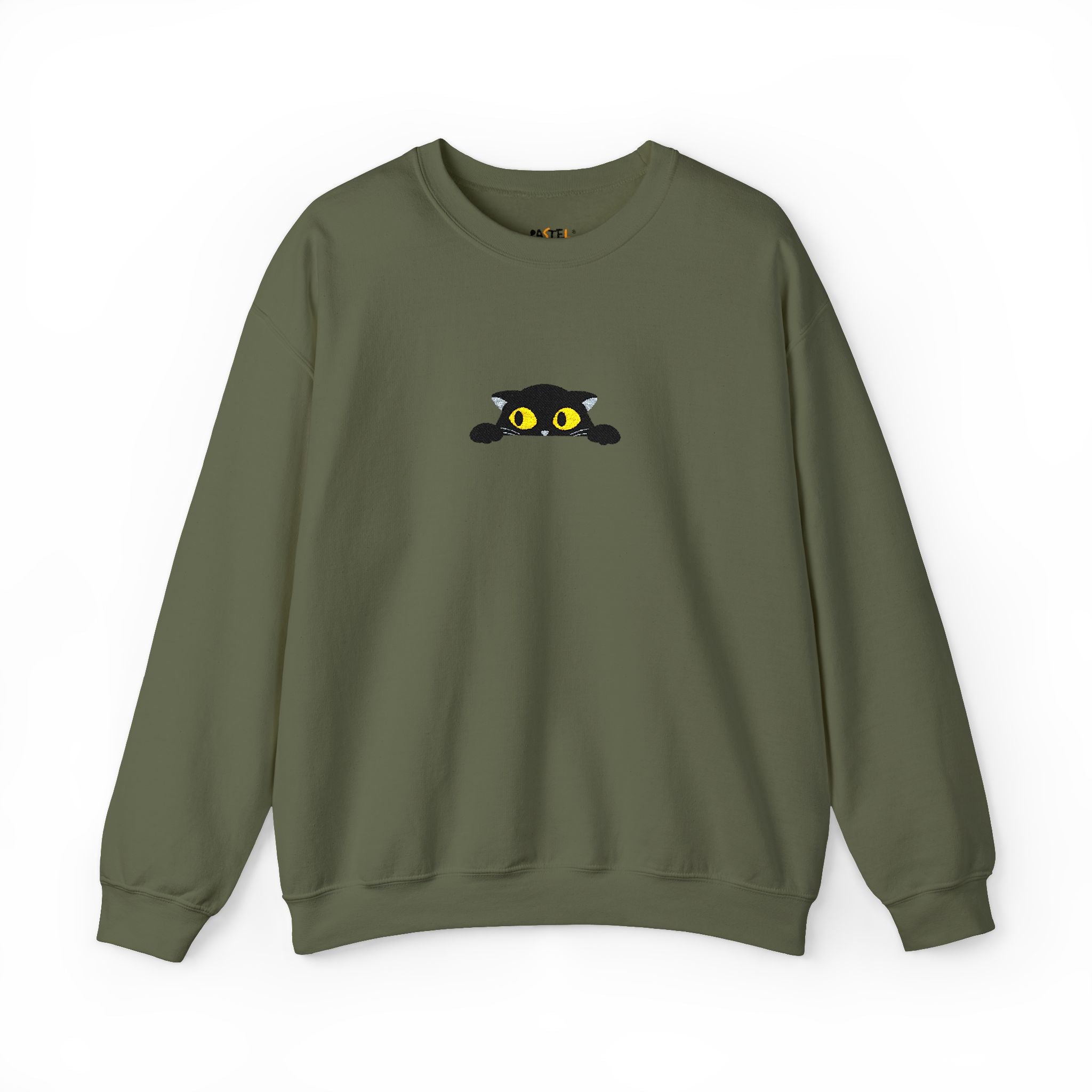 Baju Sejuk Krew Leher Kucing Hitam Mengintai – Grafik Mata Kuning Comel