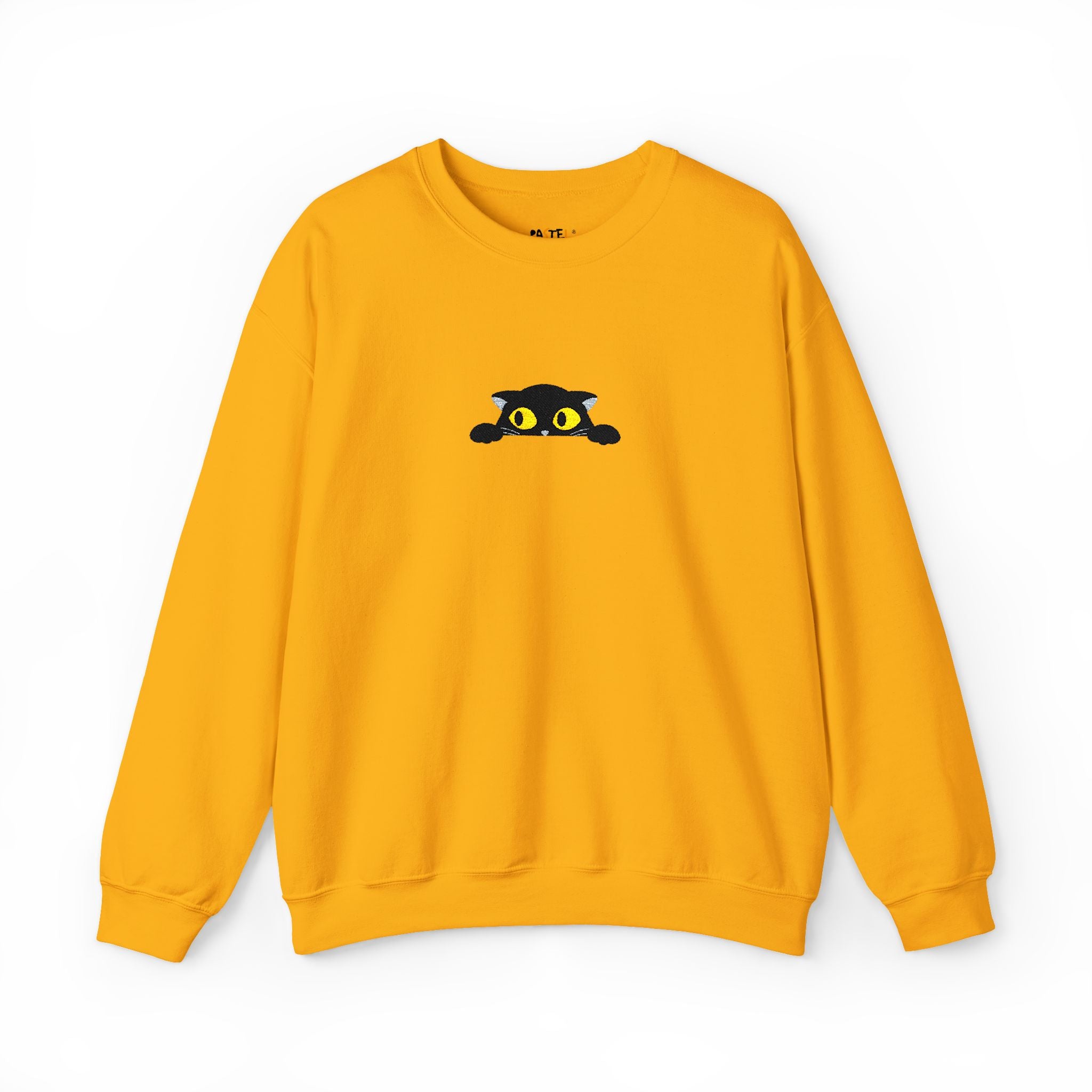 Baju Sejuk Krew Leher Kucing Hitam Mengintai – Grafik Mata Kuning Comel